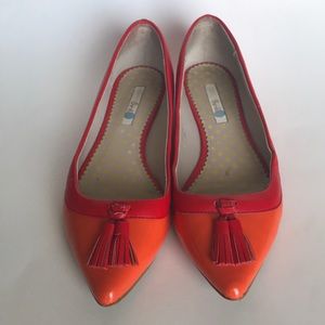boden patent leather pointy toe tassel flats